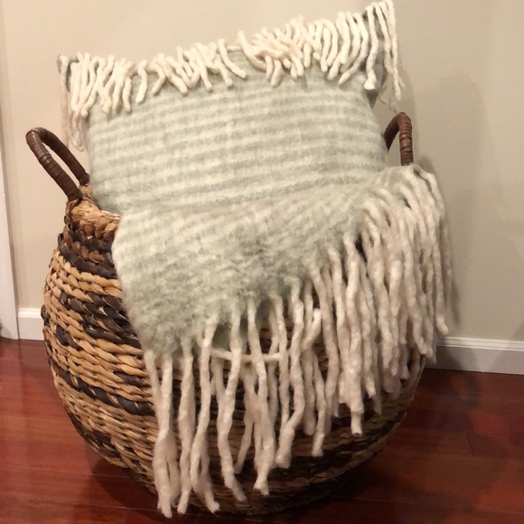 Restoration Hardware Bedding 2 Nwt Faux Mohair Striped Pillow Set